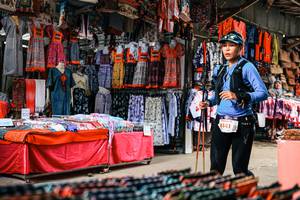 BIB: 
                            <button type="button" onclick="openModal(25554598)" class="btn btn-primary btn-sm float-right btn-popup" data-toggle="modal" data-target=".modal-high-quality">
                        <i class="fas fa-shopping-cart"></i> Add to Cart
                    </button>
                                            <button type="button" onclick="isThisMe(25554598, true)" class="btn btn-success btn-sm float-right btn-popup btn-isme hidden" data-toggle="tooltip" data-placement="bottom" title="นี่คือรูปของคุณใช่ไหม คลิกที่นี่เพื่อเอาเข้าอัลบั้ม">
                        <i class="fas fa-plus"></i> Add to album
                    </button>
                    <button type="button" onclick="isThisMe(25554598, false)" class="btn btn-warning btn-sm float-right btn-popup btn-isnotme hidden">
                        <i class="fas fa-ban"></i> Remove from album
                    </button>